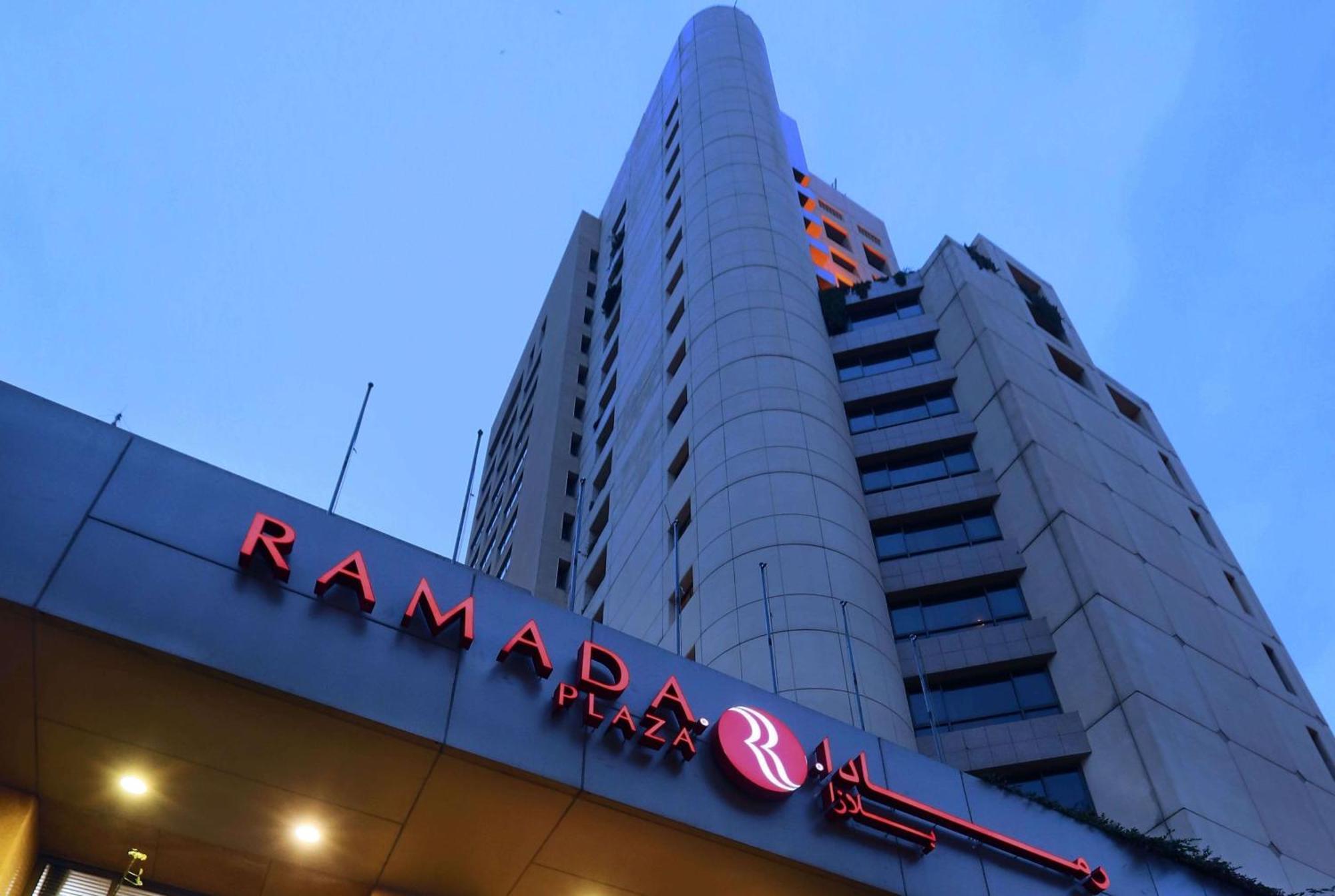 รามาดา พลาซา บาย วินด์แฮม เบรุต ราอูเช Hotel ภายนอก รูปภาพ